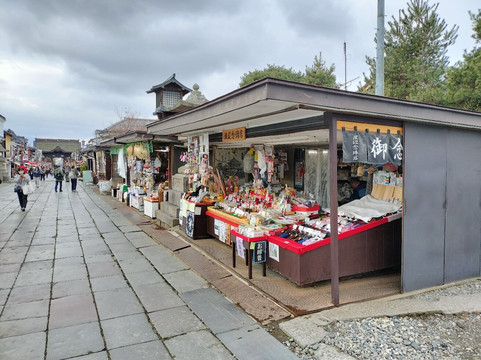 Zenko-ji Temple Nakamisedori-长野县必去景点