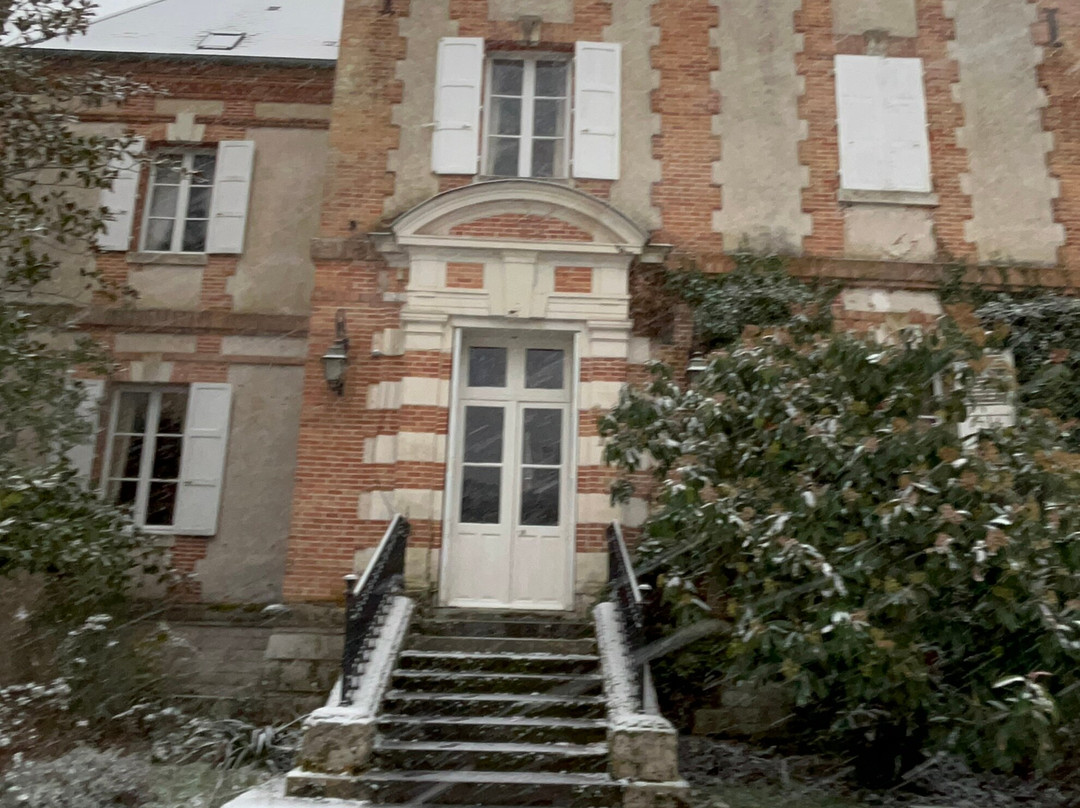 蒙柏朗酒店主图