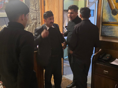 派因拽伍度假村主图