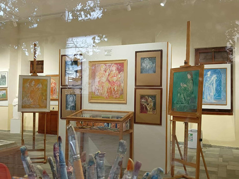 Fámpeio Mouseío-Lafkos必去景点