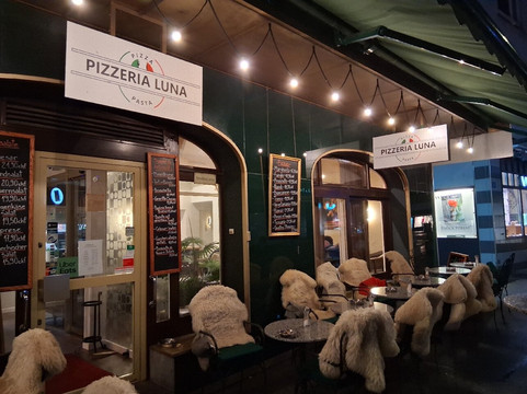 Pizzeria Luna