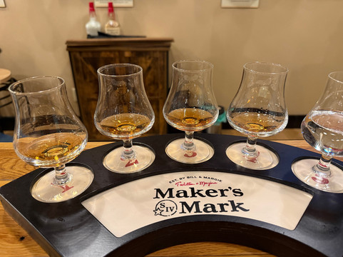 BourbonTown Tours-路易斯维尔必去景点