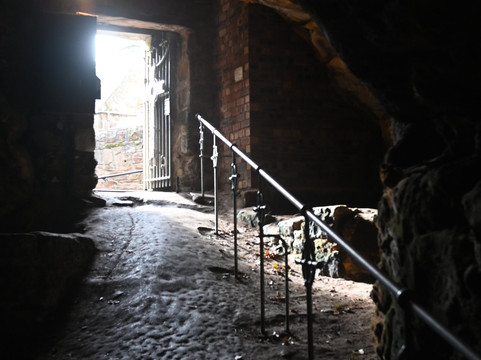 St. Fillan's Cave-Pittenweem必去景点