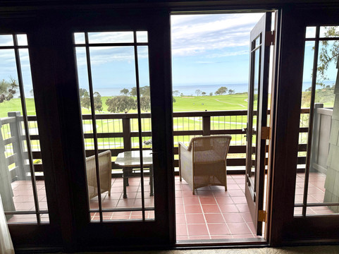 托利潘度假酒店主图