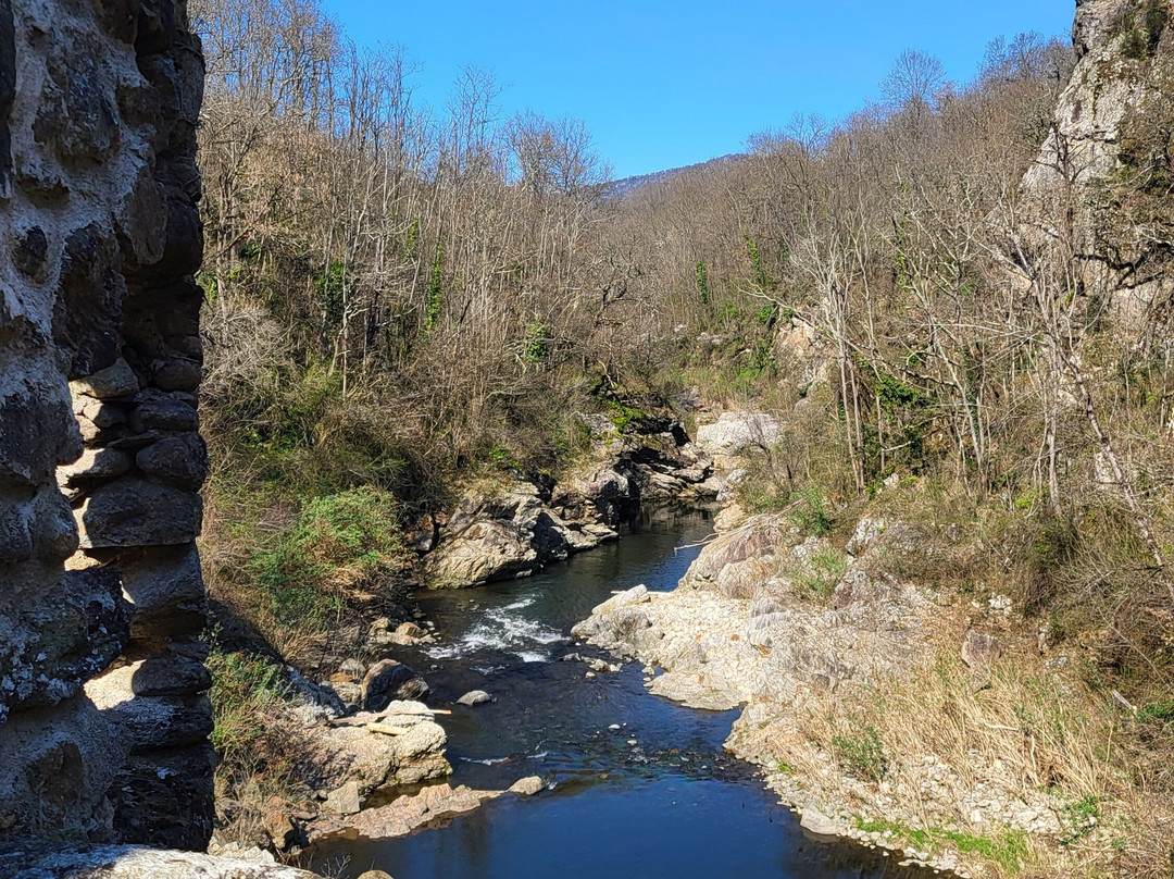 Le pont du Diable-Montoulieu必去景点