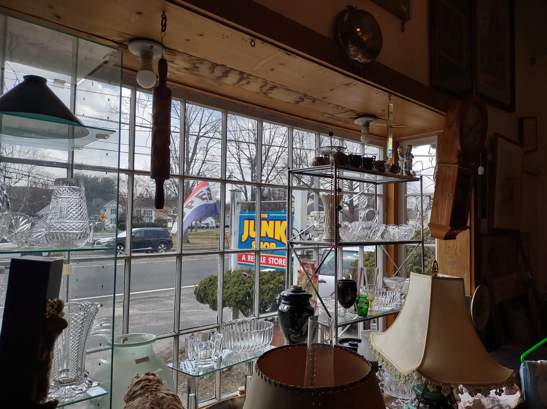The Blue House: Nice Old Things and The Junk Shop-Canton必去景点