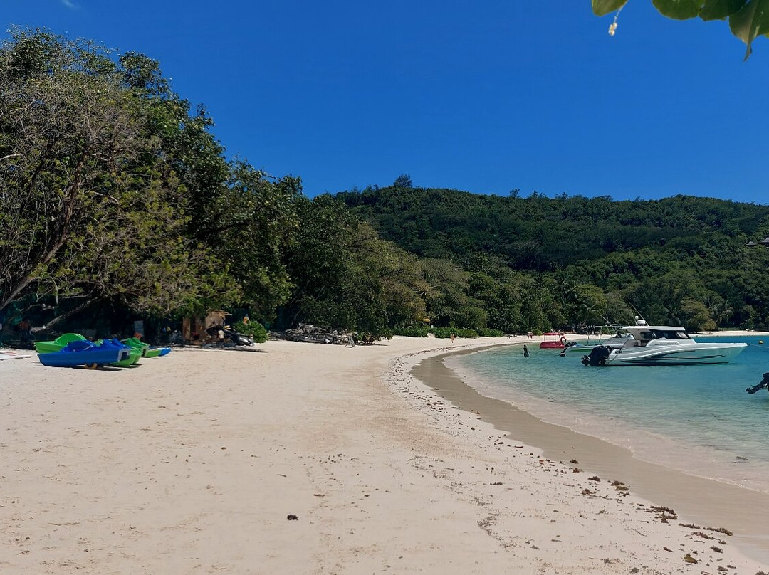 Port Launay Beach-Port Glaud必去景点