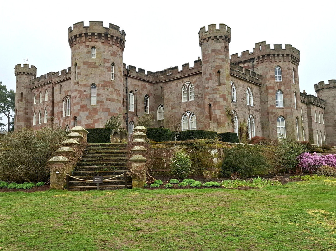 Cholmondeley Castle Gardens-Cholmondeley必去景点