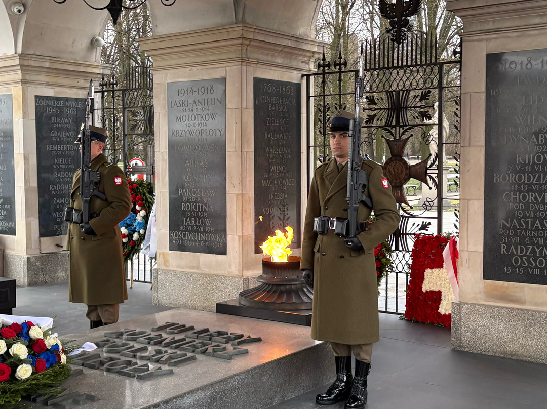 Tomb of the Unknown Soldier-华沙必去景点