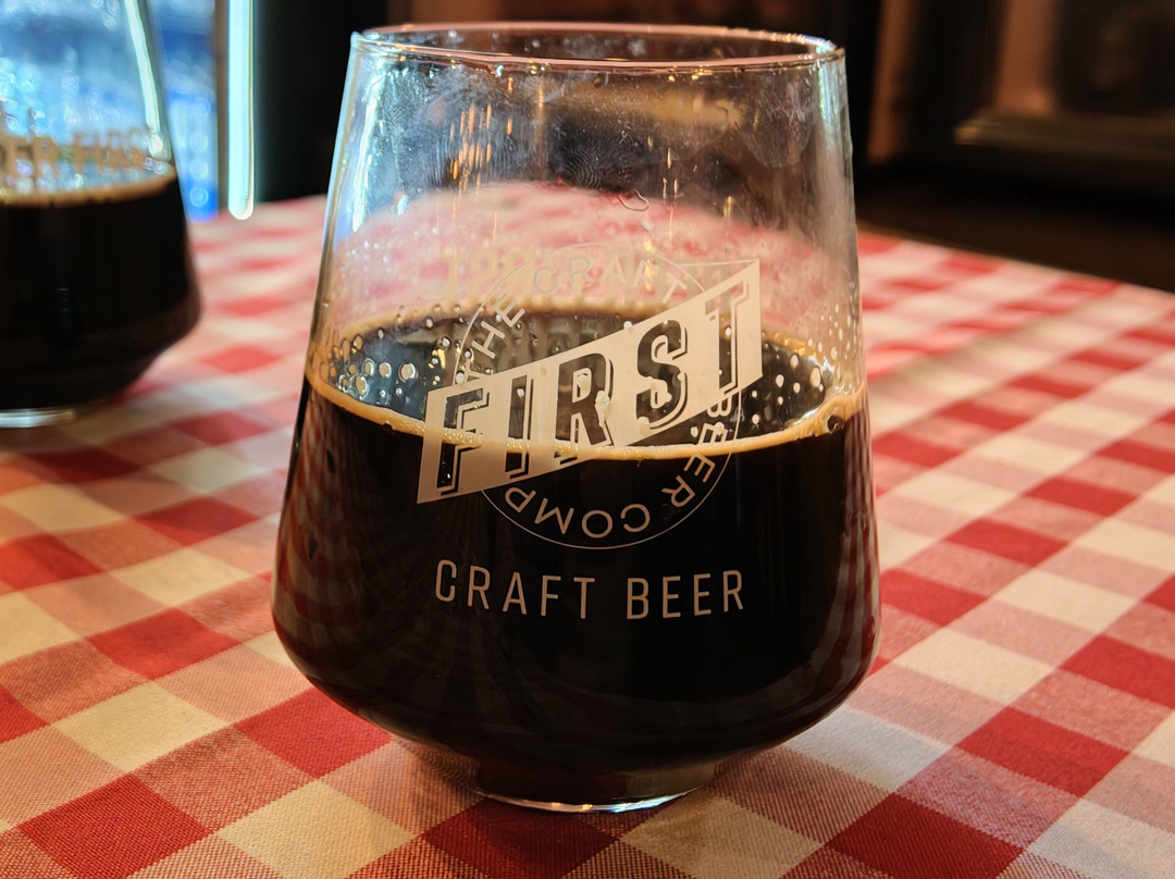 FIRST Craft Beer Brewery & Taproom-布达佩斯必去景点