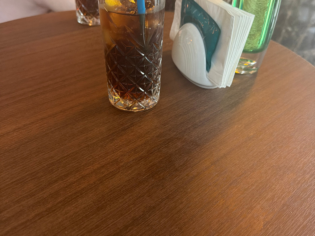 拉若自由酒店主图