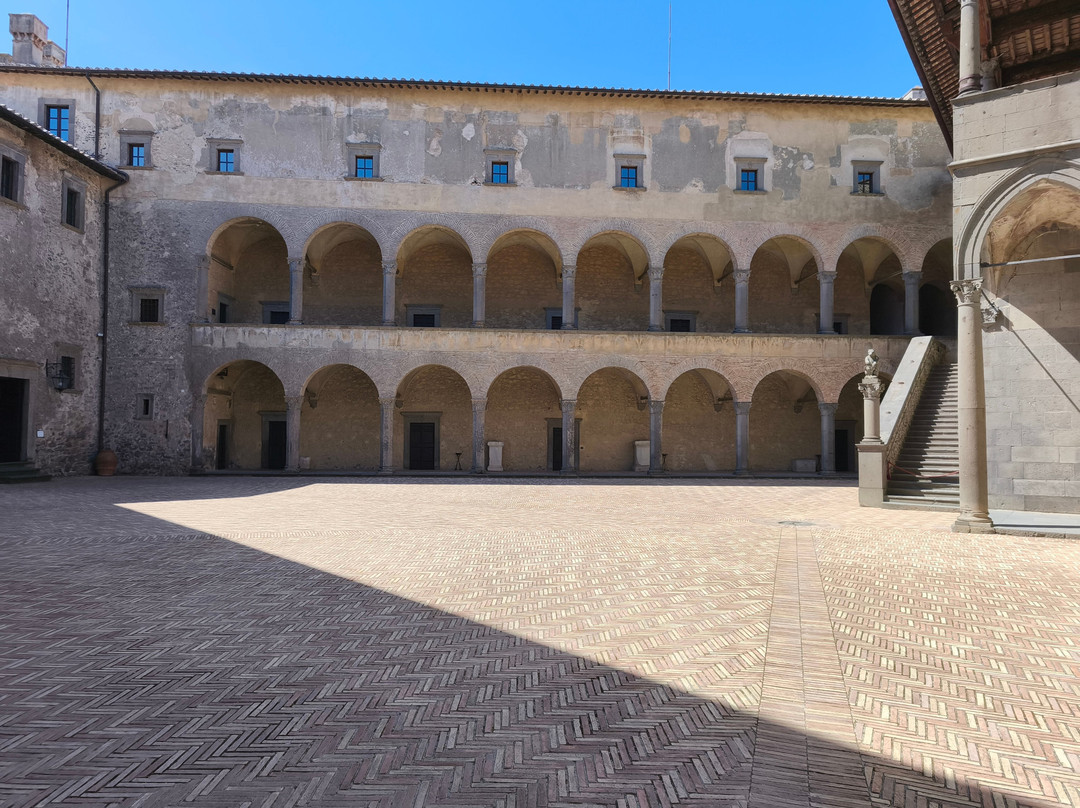 Castello Odescalchi Di Bracciano-布拉恰诺必去景点