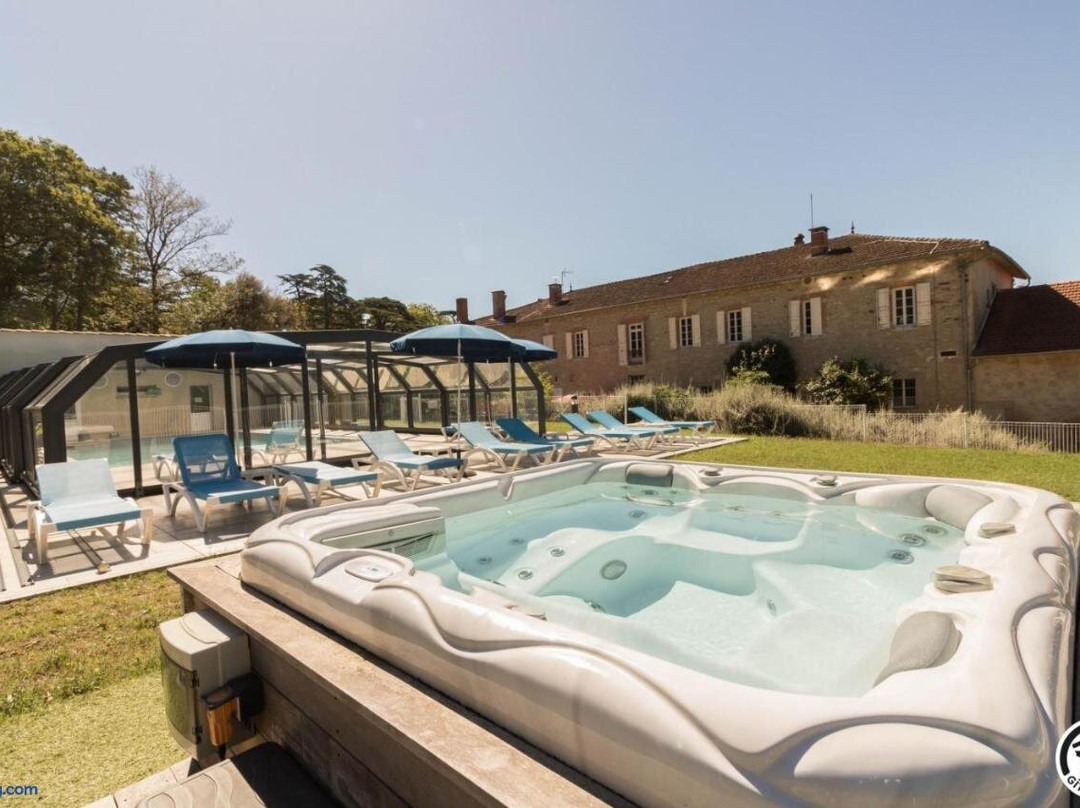Domaine De Montcausson