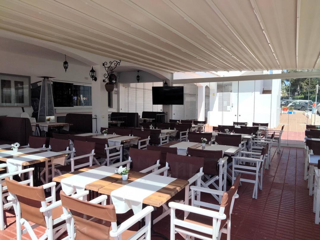 HollywoodBar CalaD'Or-桑塔尼必去景点