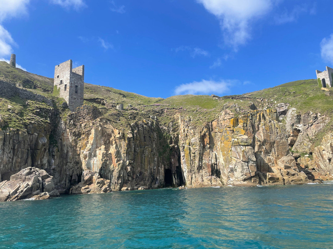 Mollie May Pleasure Trips-Newlyn必去景点