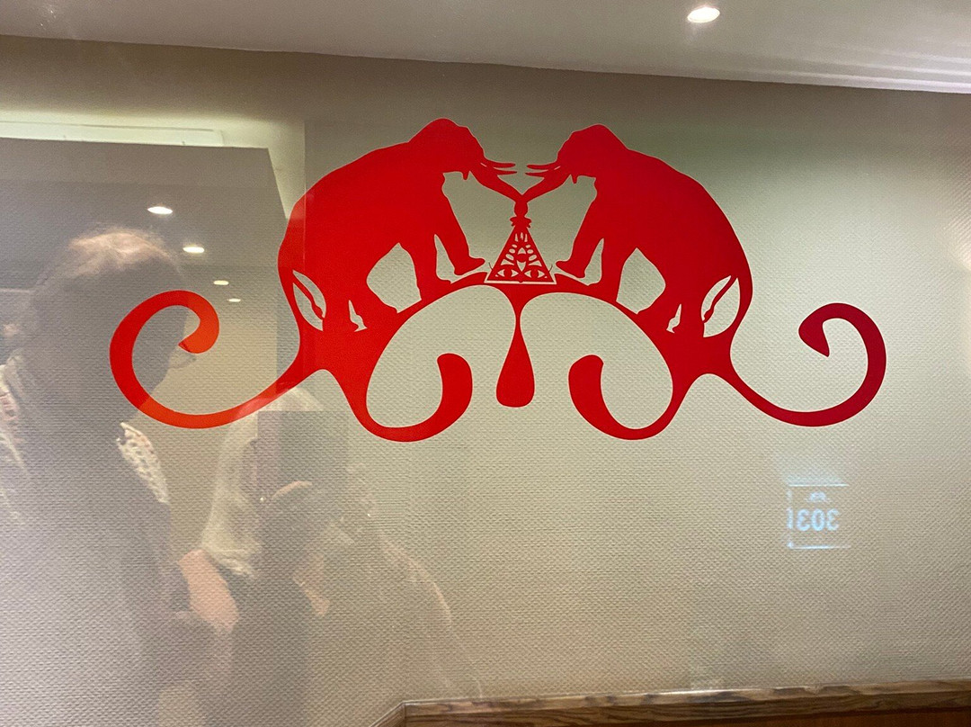唐宁顿庄园酒店主图