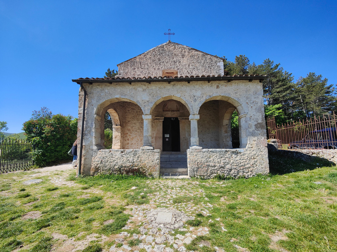 Oratorio di San Pellegrino-Bominaco必去景点