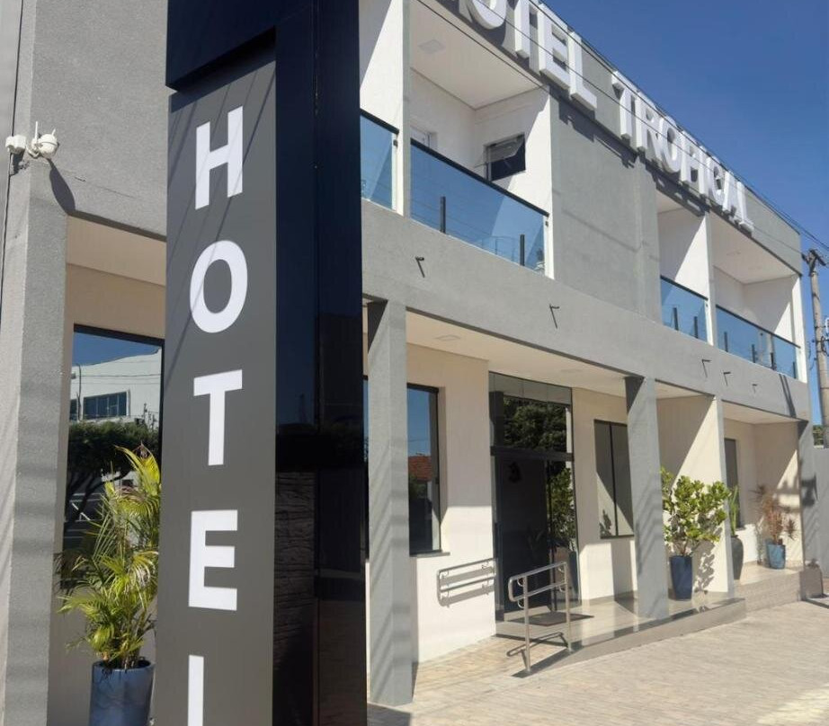 Hotel Tropical