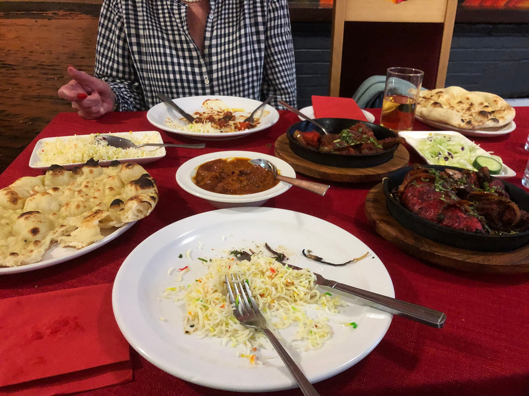 Pontyates Tandoori Restaurant