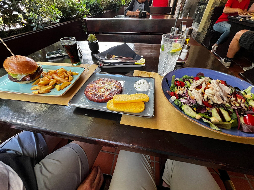 Bar Lipa
