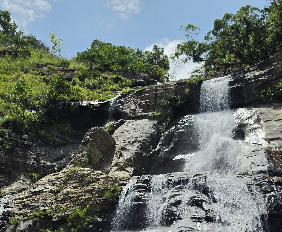 Diyaluma Falls-Koslanda必去景点