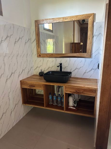 Novia Guest House Lombok-Tetebatu-旅行者