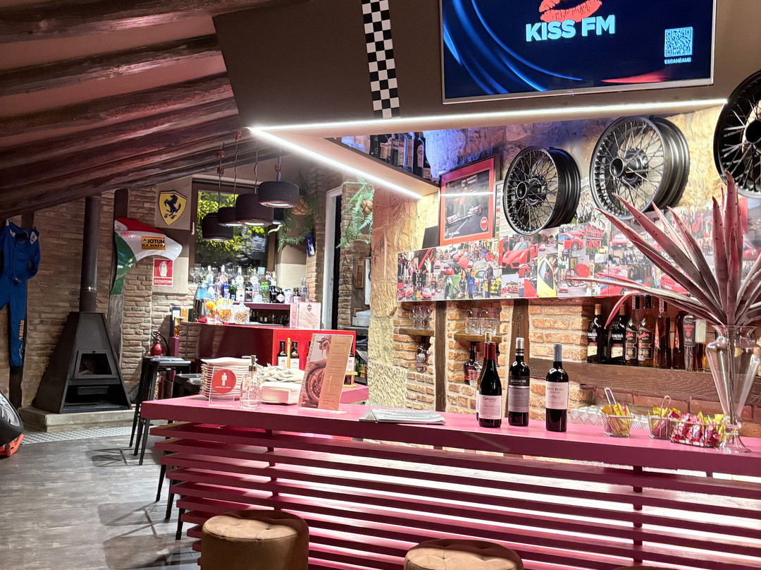 哥斯达黎加埃斯梅拉达套房酒店主图