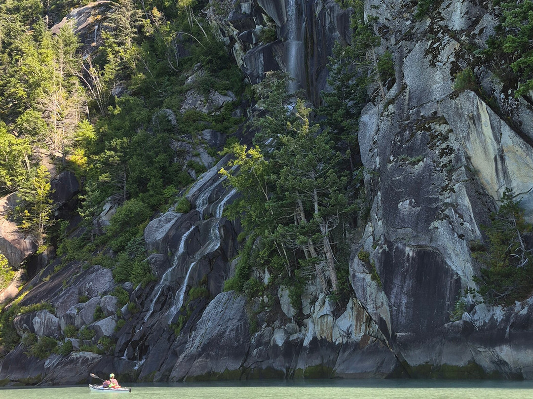 Bella Coola Mountain Lodge主图