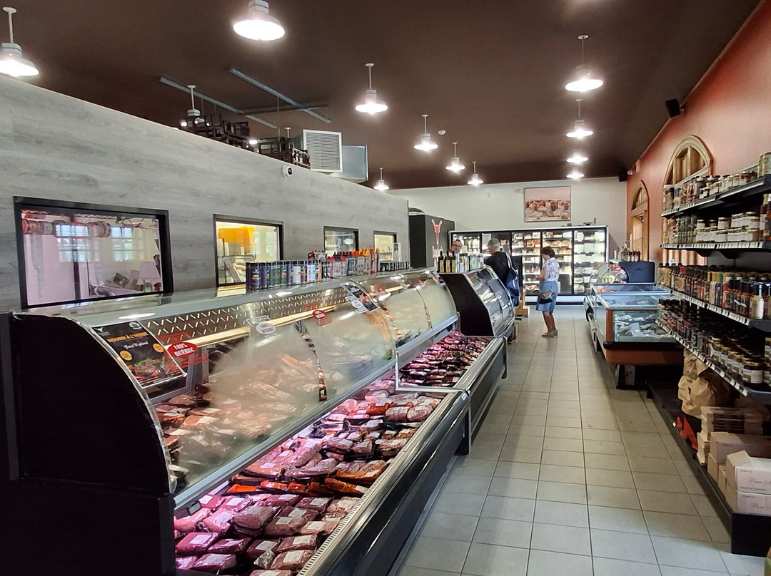 Marché de la Gare-舍布鲁克必去景点