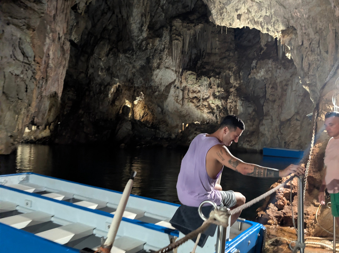 Grotta dello Smeraldo-康加德马里尼必去景点