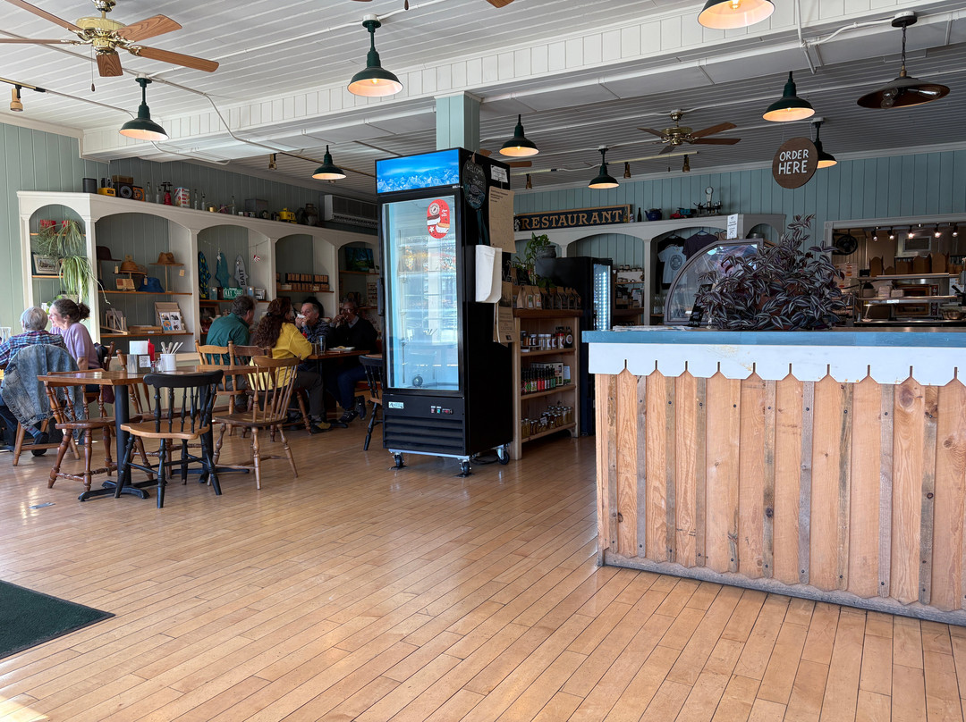 Three Ponds Sandwich Kitchen