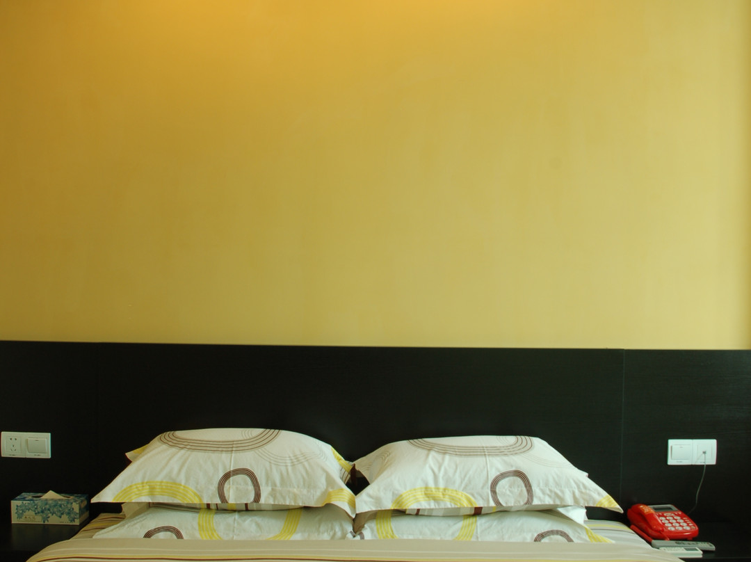 皓海青云酒店(湛江鼎盛店)主图