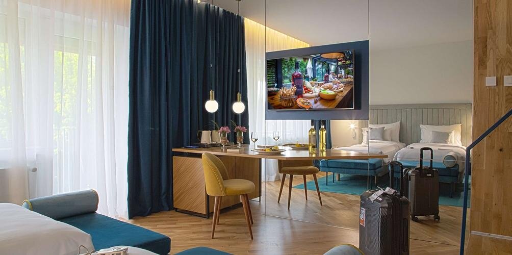 Caro Hotel-官方