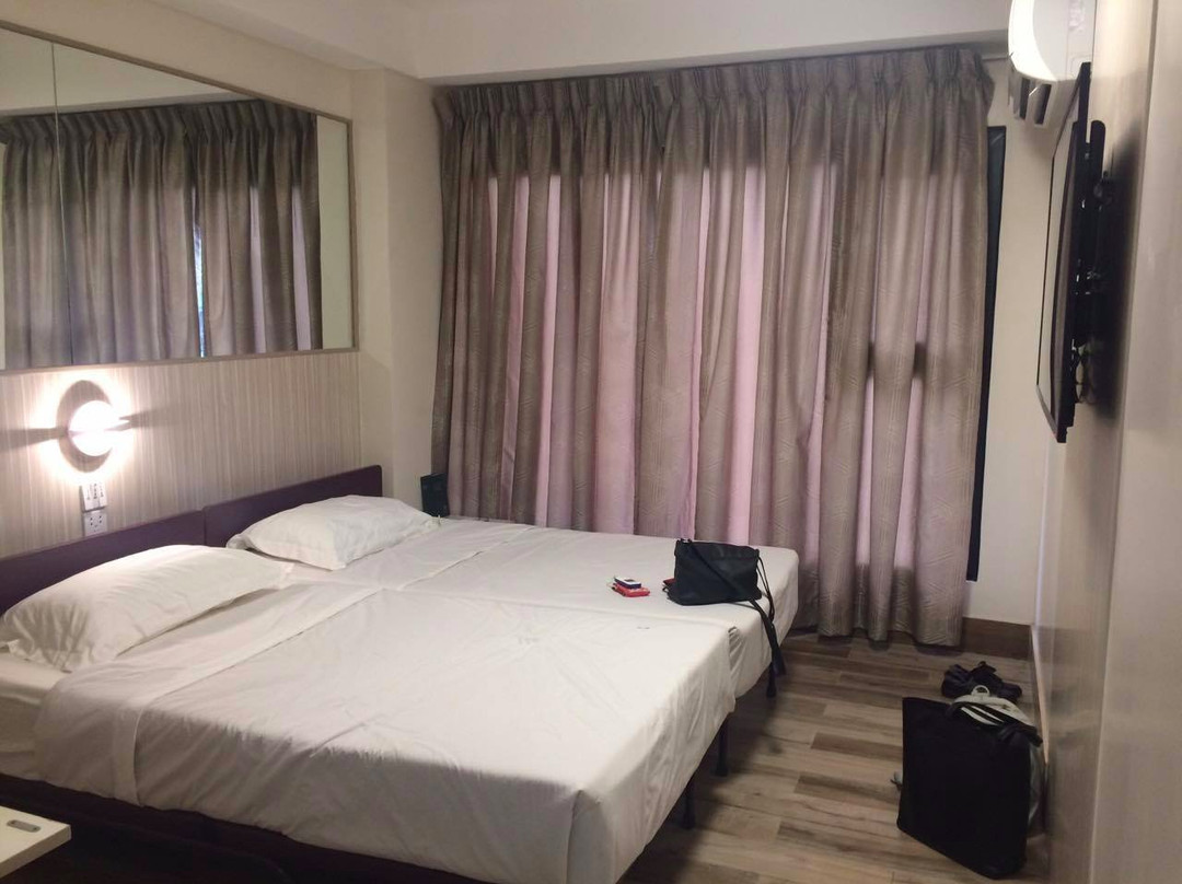 Travelite Express Hotel