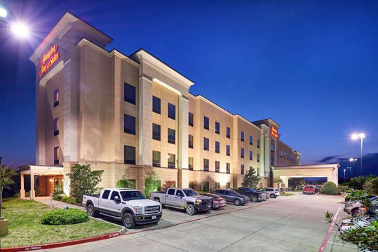 Hampton Inn & Suites Waco-South主图
