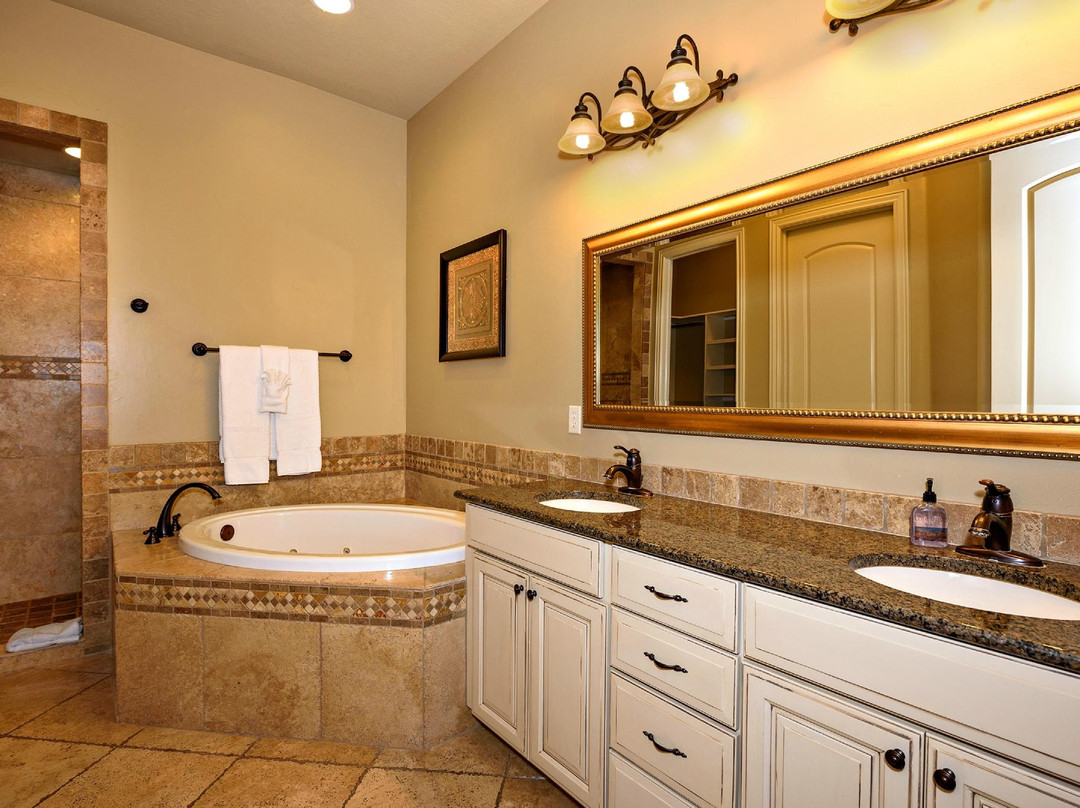 Central酒店住宿-Coral Springs Resort