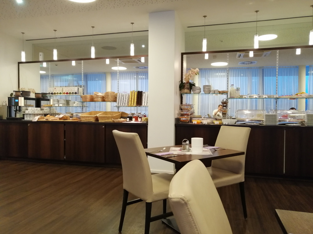 Mt Hotel