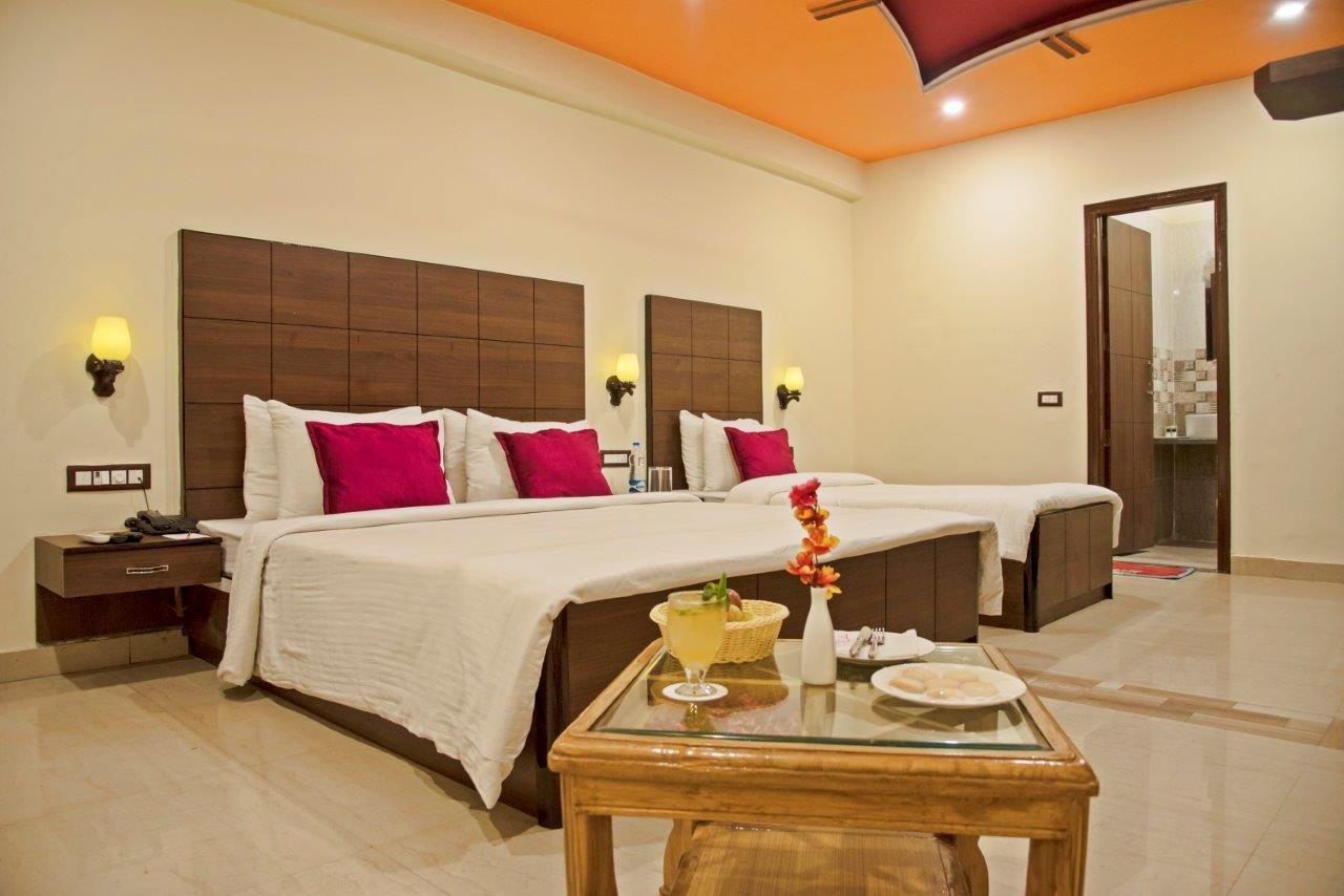 Spring Sky Mughalsarai By ShriGo Hotels-官方