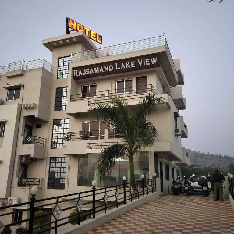 Rajsamand酒店住宿-Rajsamand Lake View