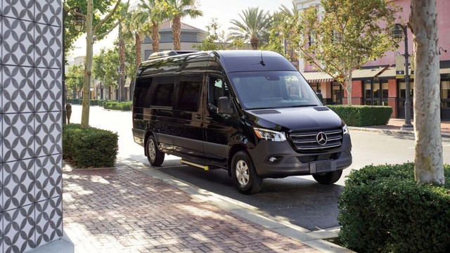 Istanbul Minivan-伊斯坦布尔必去景点