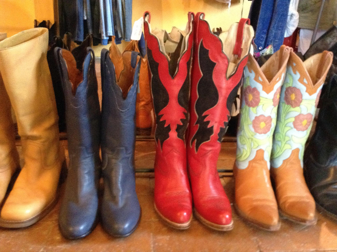 Amado旅游景点-Gypsy Cowgirl