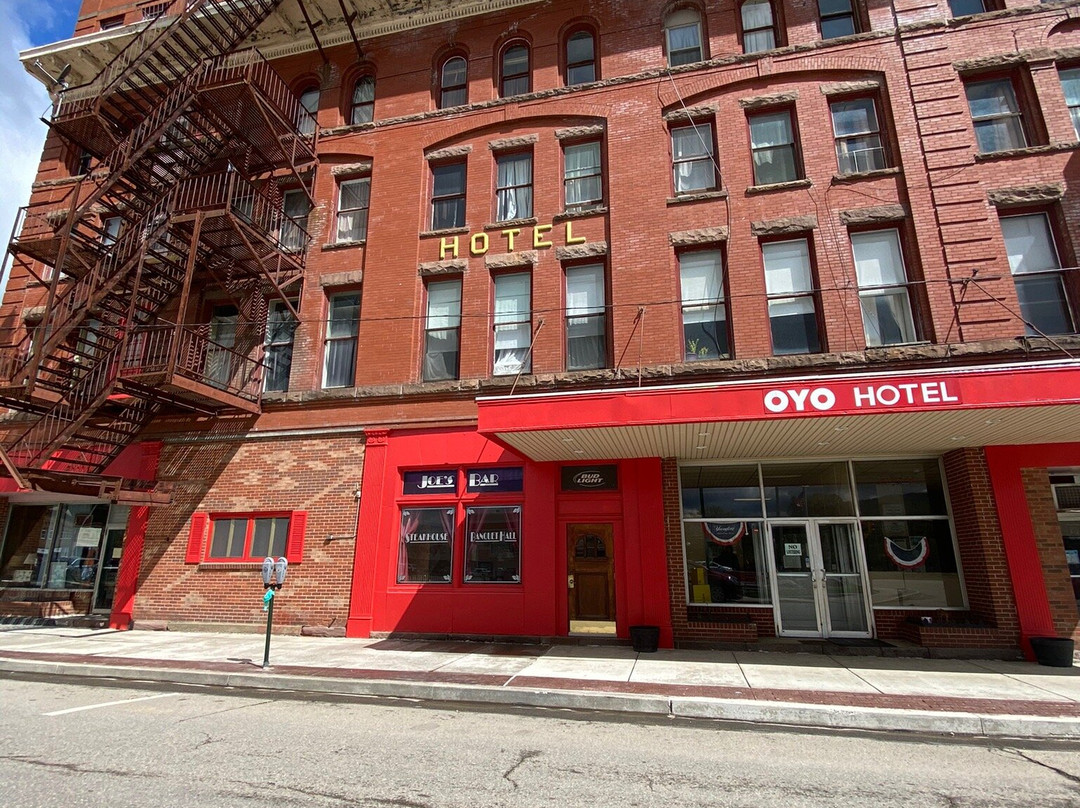 布拉德福德主街PA酒店