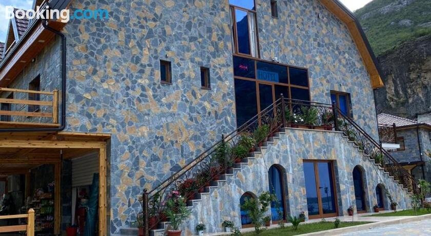 Guesthouse Qosaj