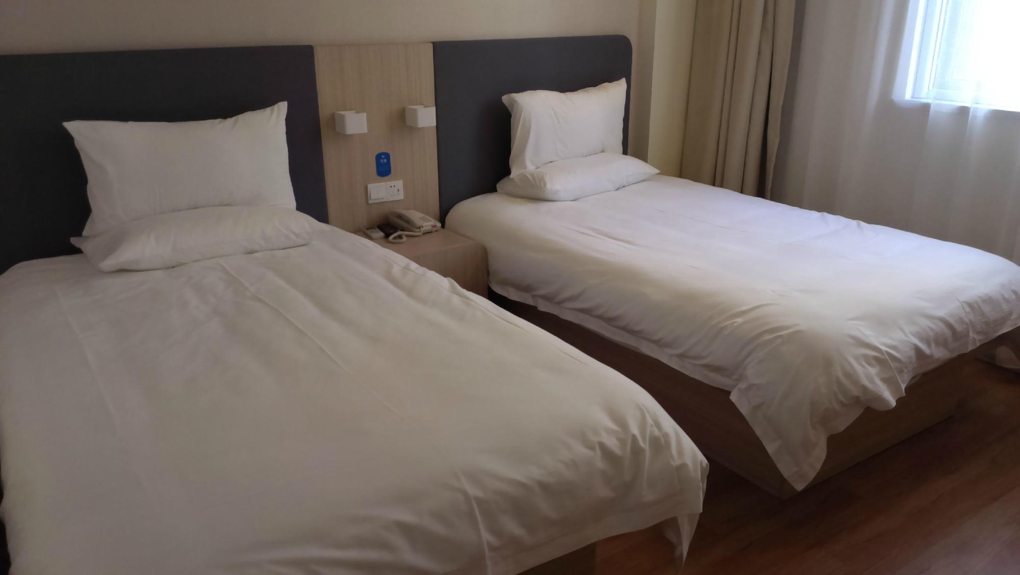 上海汉庭徐家汇中心酒店-客卧