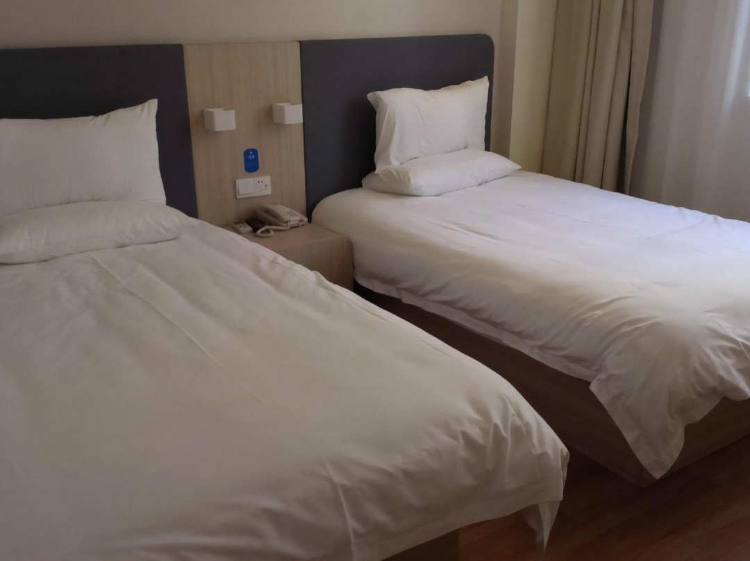 上海汉庭徐家汇中心酒店主图