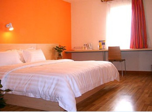 7天酒店（汉口江滩解放公园店）主图