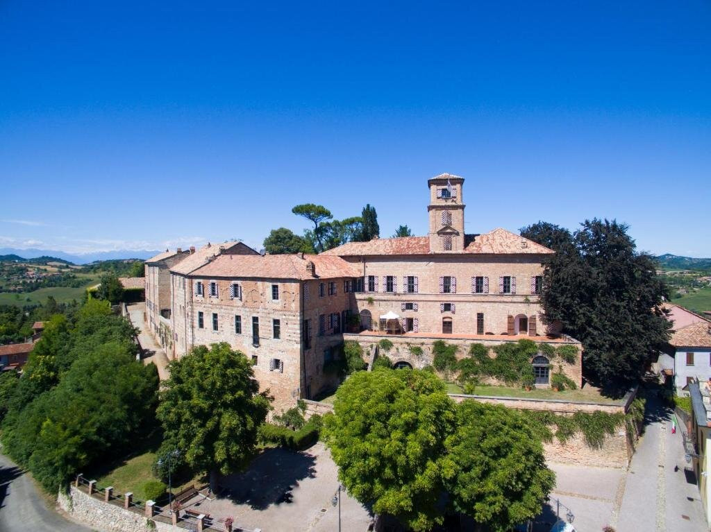 Il Castello Di Montiglio景点图片
