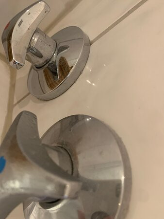 提蒙多夫酒店主图