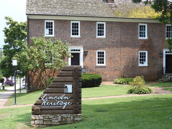 Constitution Square Historic Site-Danville必去景点