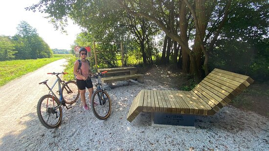 Center Mobilnosti Maribor-马里博尔必去景点